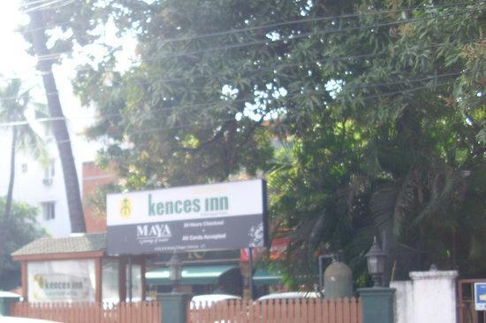 Kences Inn Chennai Bagian luar foto